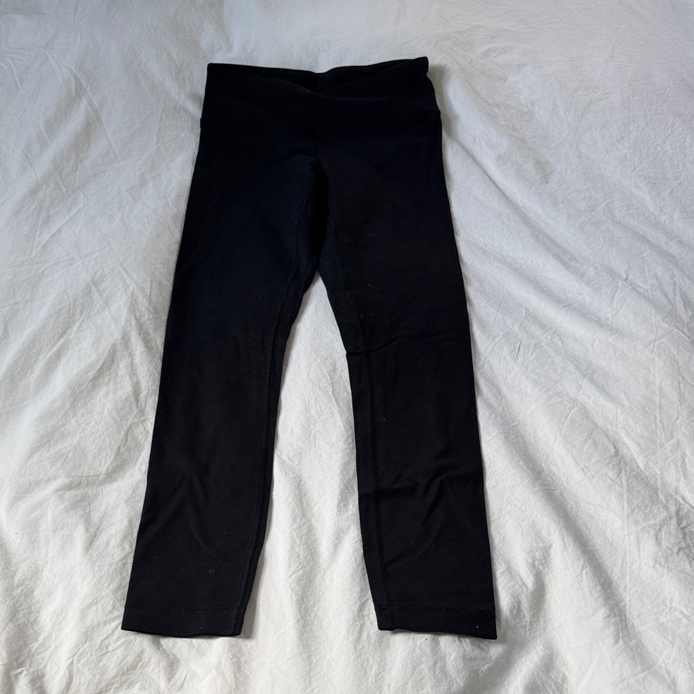 lululemon athletica crop Black Leggings